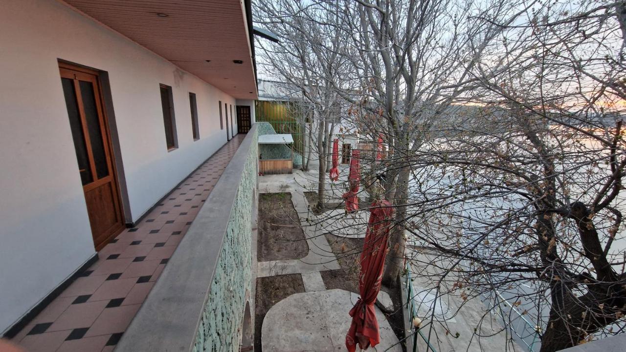 Polo Hotel Yerevan Ngoại thất bức ảnh
